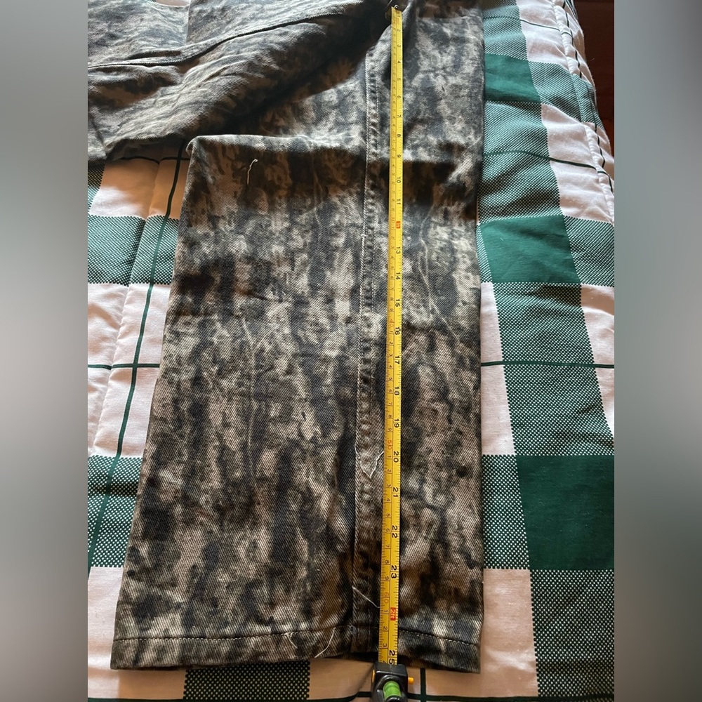 Men’s vintage 90’s camo jeans from Cabela’s